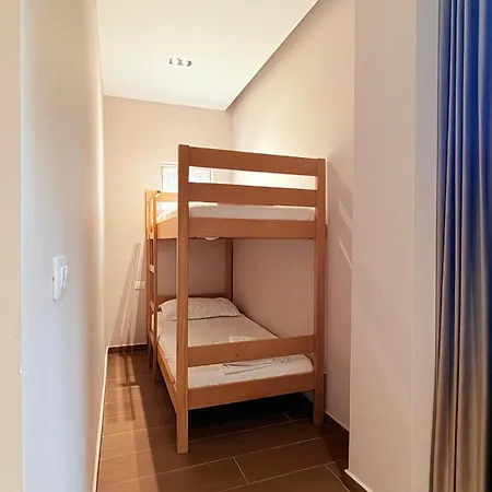 Delmar Durres 골렘