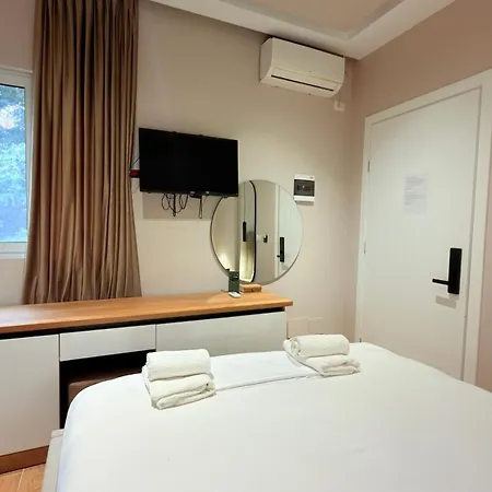 Delmar Durres 酒店